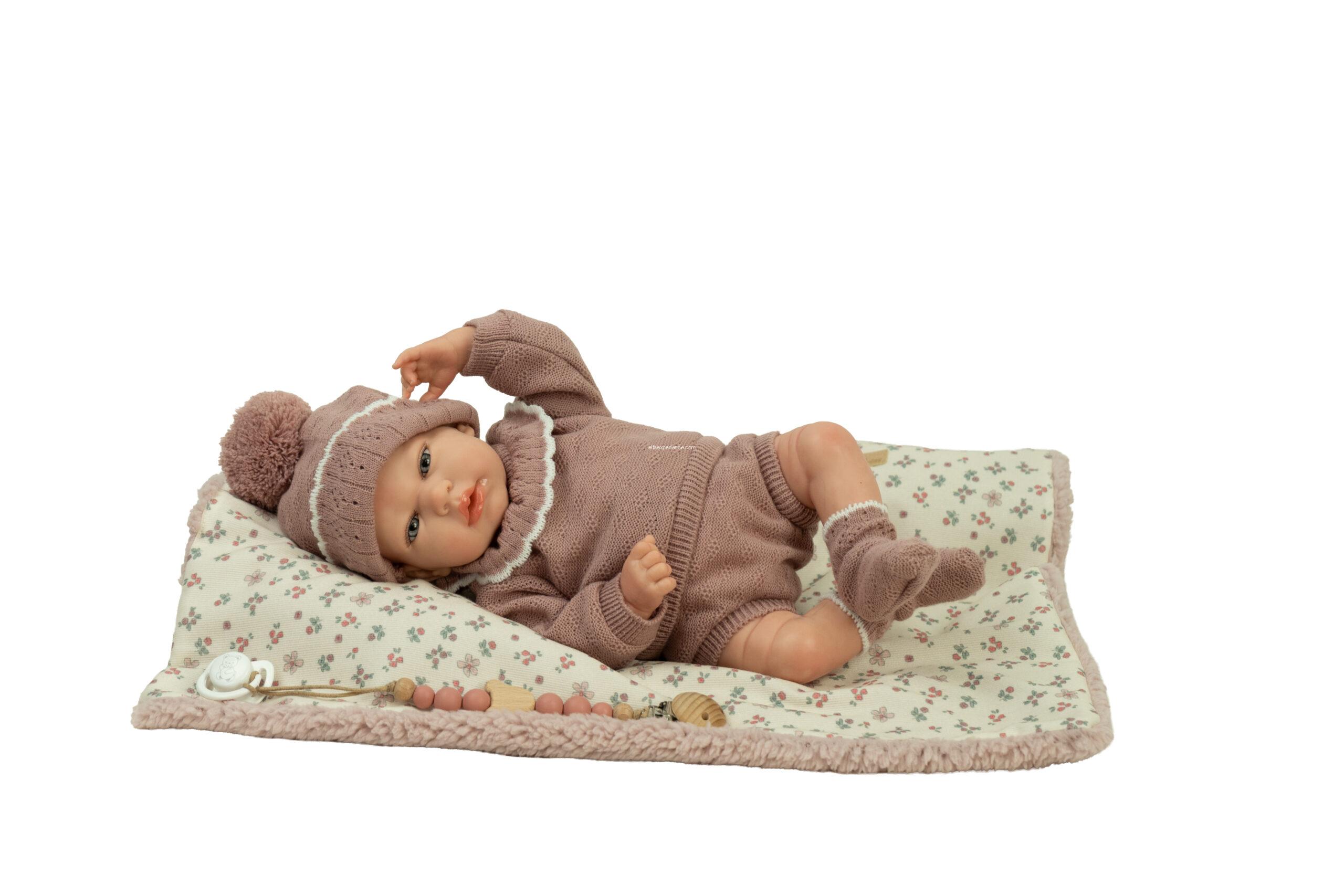 98227 REBORN ARIAS 40 CM GRETA ROSA C/MANTA