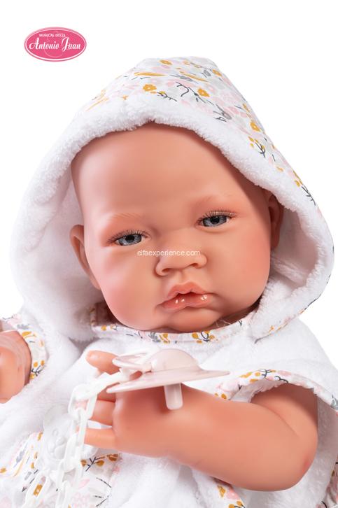 50267 Recién Nacida con capita de baño y neceser (vinilo) - Imagen 2