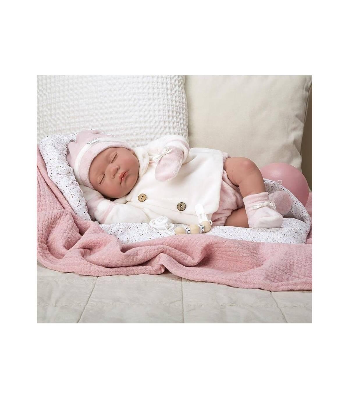 98116 REBORN ARIAS 45 CM MACARENA CON MANTA