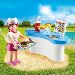 70084 Huevo con camarera