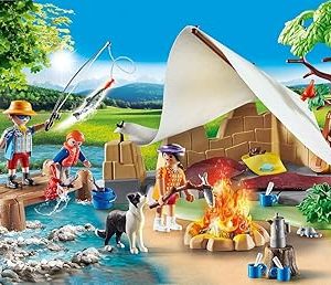 70743 Familia de acampada