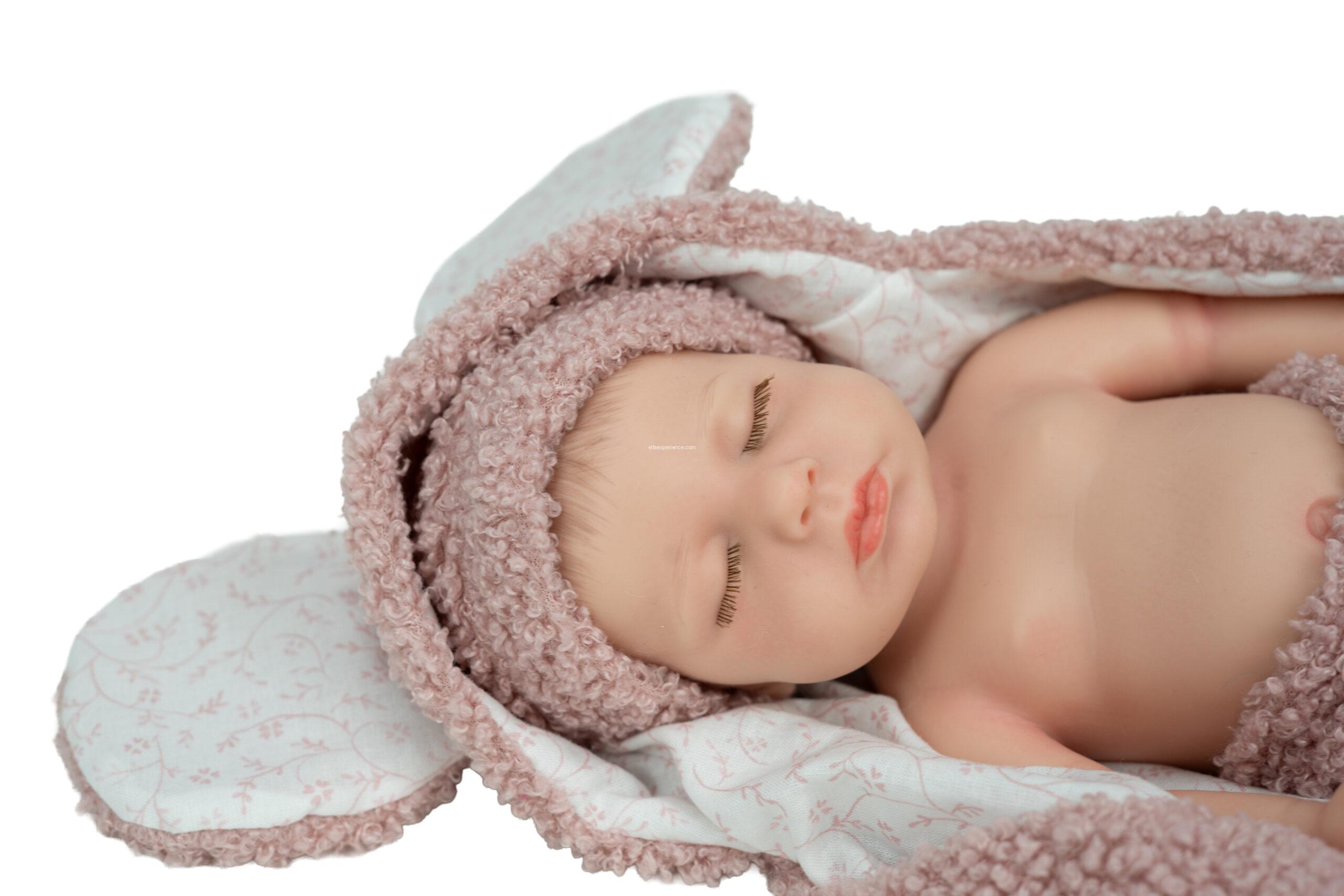 98205 REAL REBORN ARIAS ALICE 35 CM C/MANTA (Cuerpo Silicona, sexo niña) - Imagen 5