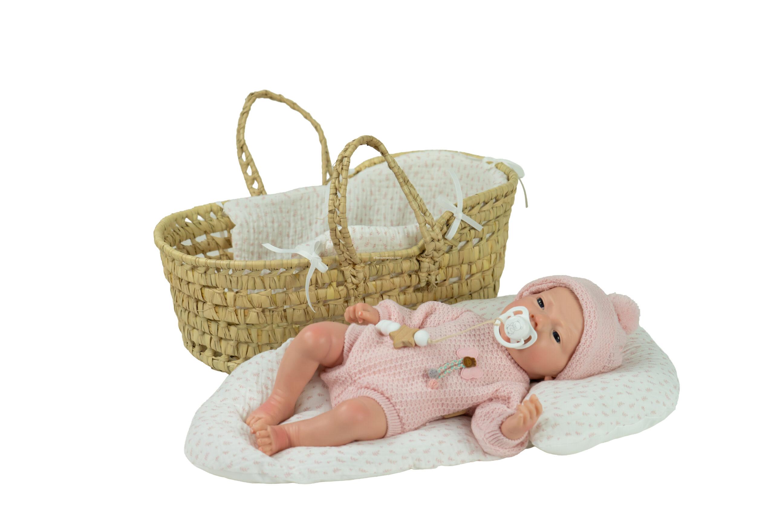 98230 REAL REBORN ARIAS ARLET 40 CM C/ CAPAZO MIMBRE // Spanish Design (Cuerpo Silicona, sexo niña) En Bolsa Tul - Imagen 13